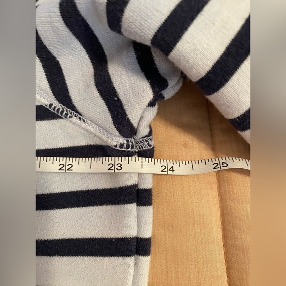 American Eagle Outfitters Navy and White Striped Hoodie - Picture 4 of 10